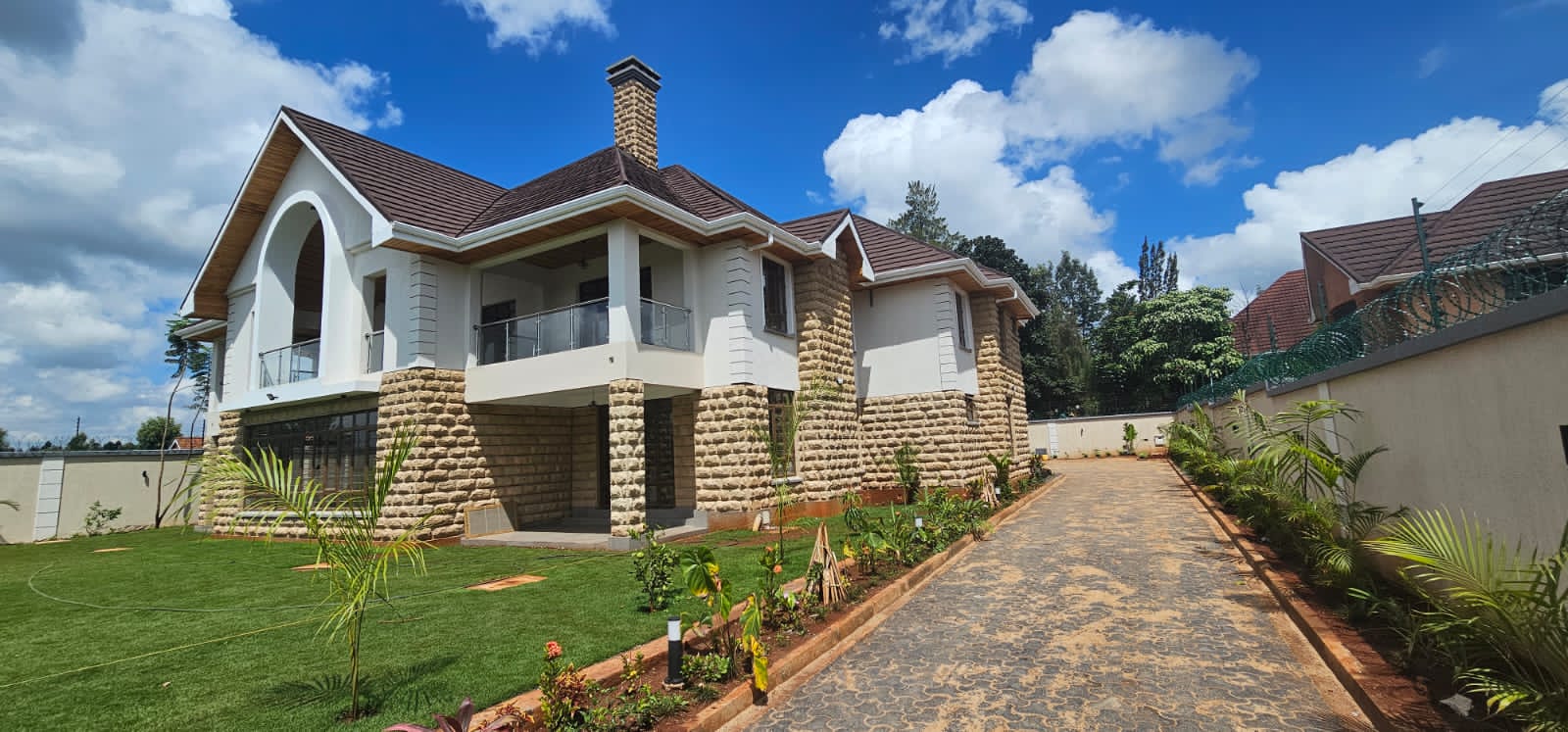 Elegant 5-Bedroom House on Kiambu Road For Sale