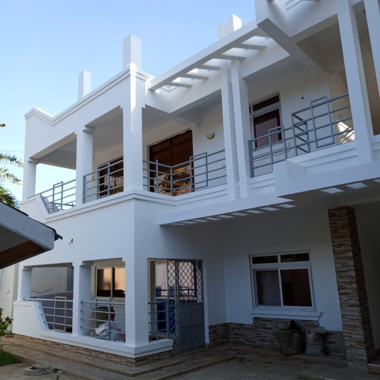 FOR SALE | KES 26M 📍 Mtwapa – Just a Walk to the Beach
